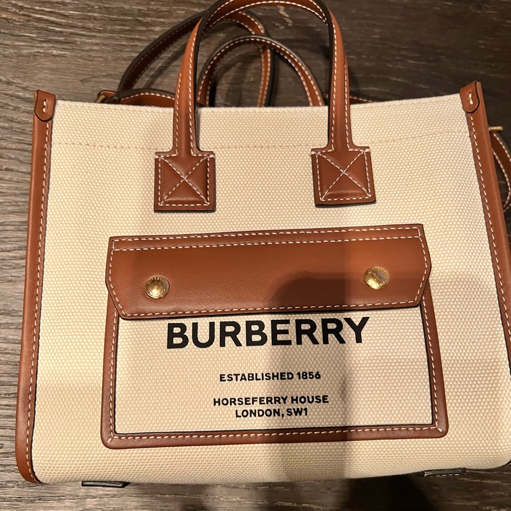 BURBERRY MINI TOTE - EXCELLENT CONDITION